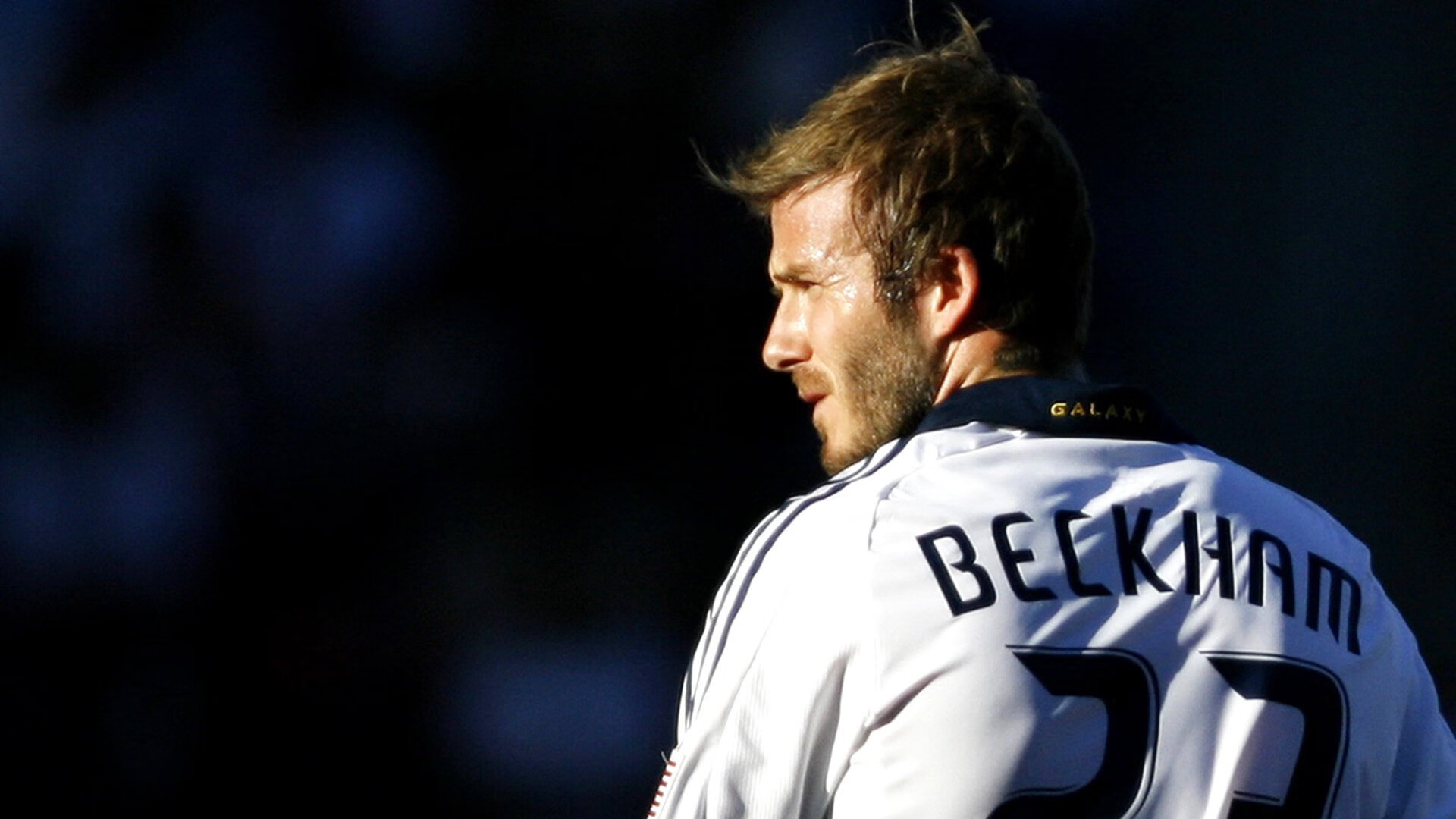 搏击赛场竞争激烈运动精神展现，搏击比赛现场