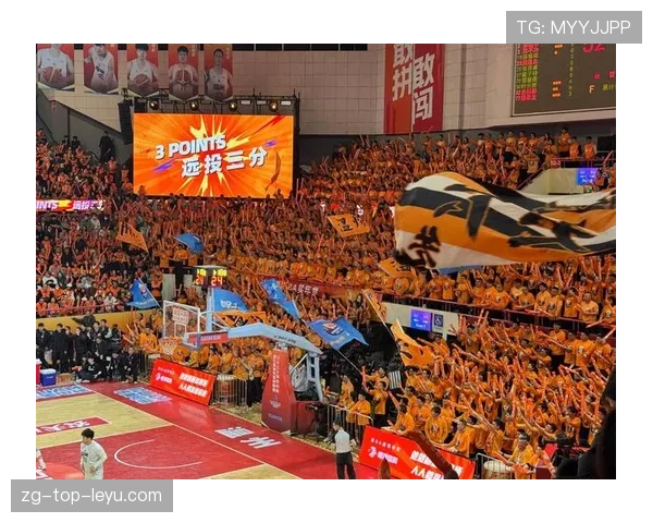 球迷区官方观赛区座位临时调整通知与换票流程说明，球赛门票怎么买